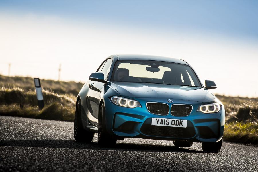  BMW M2 Coupe 2016 года  (UK) (фото 26 из 40)
